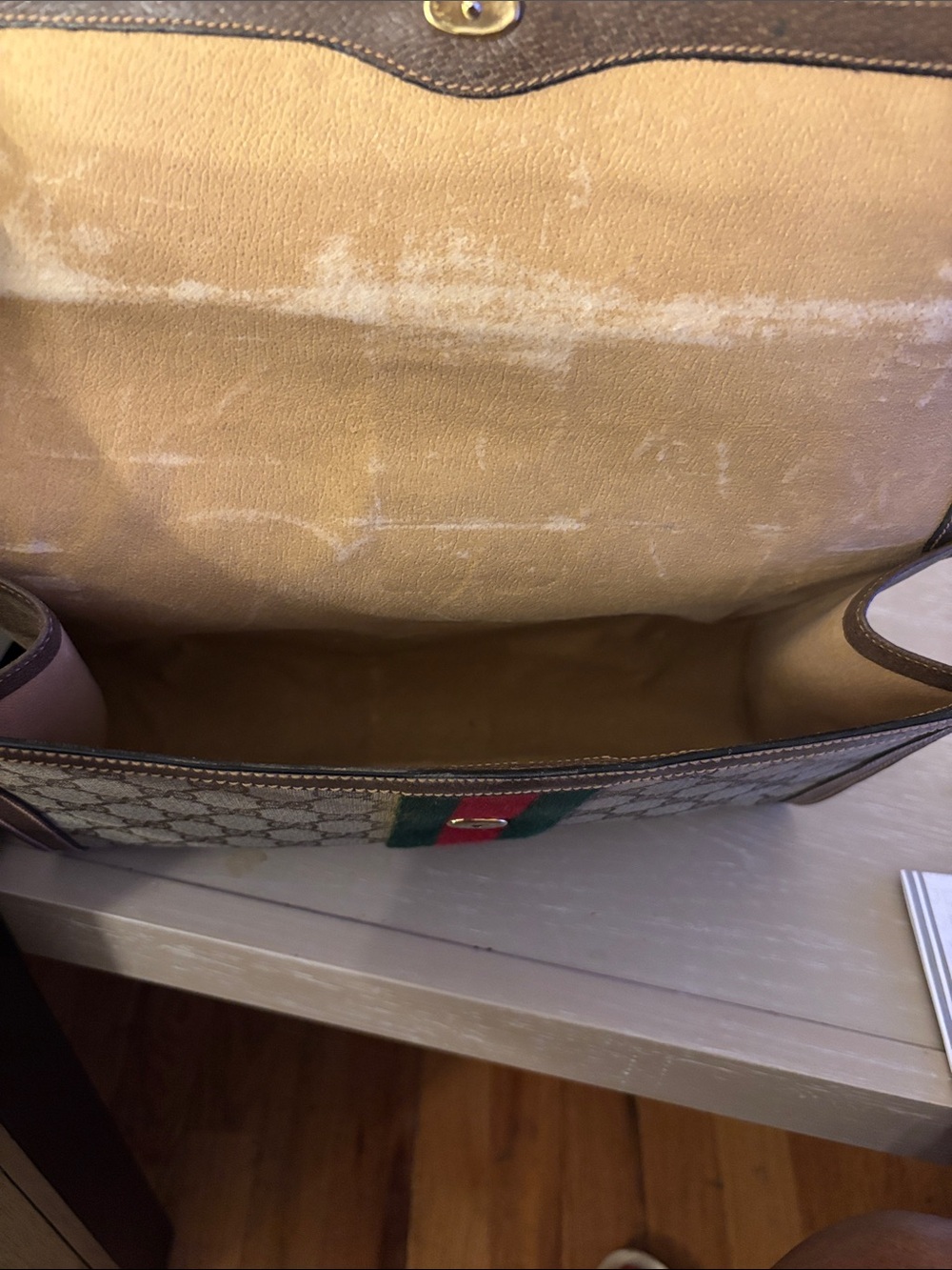 Gucci Beige GG Canvas Toiletry Bag with Green and Red Web - Picture 4 of 8